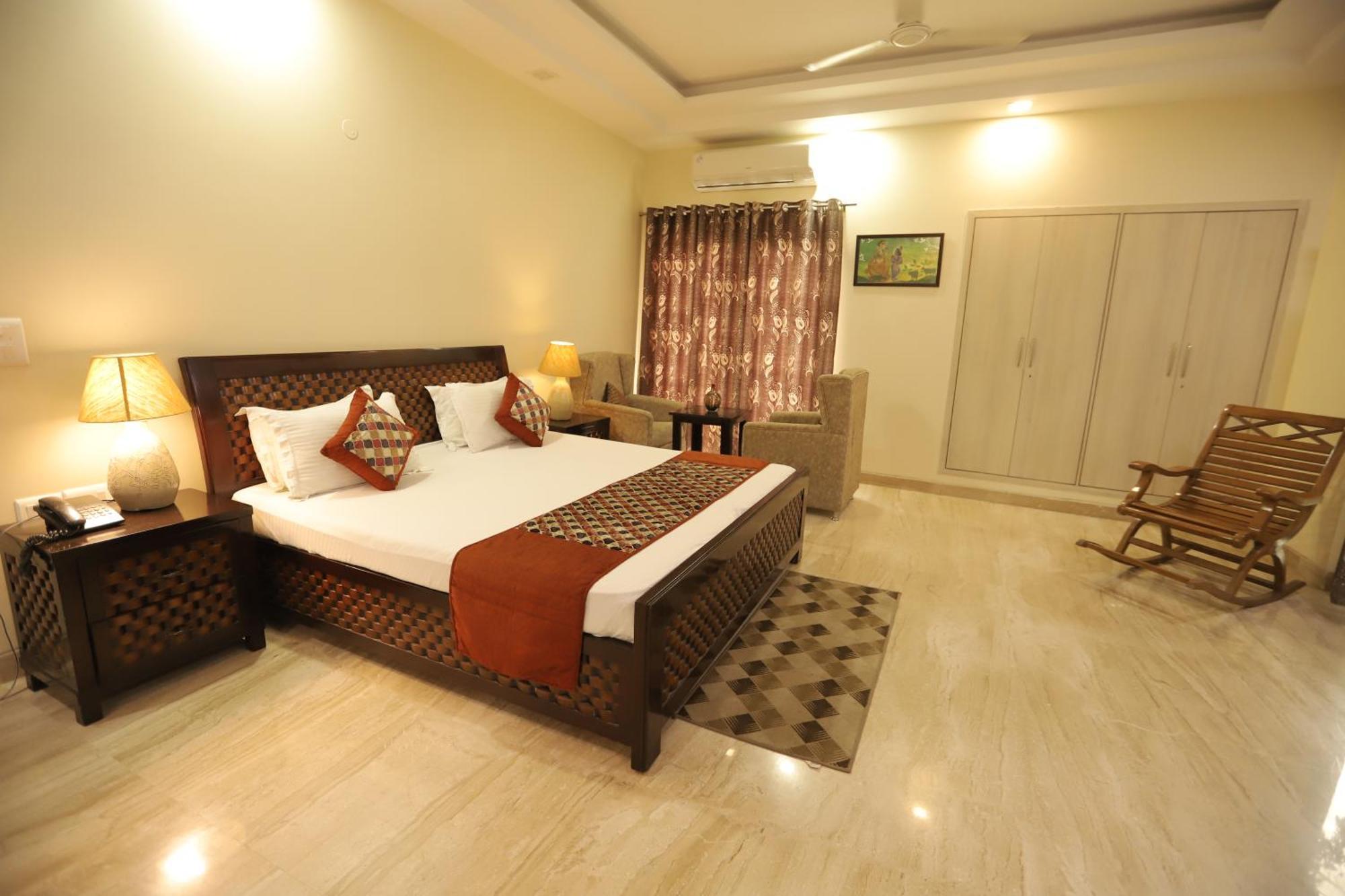 Mandakini Villa Нью-Дели Экстерьер фото