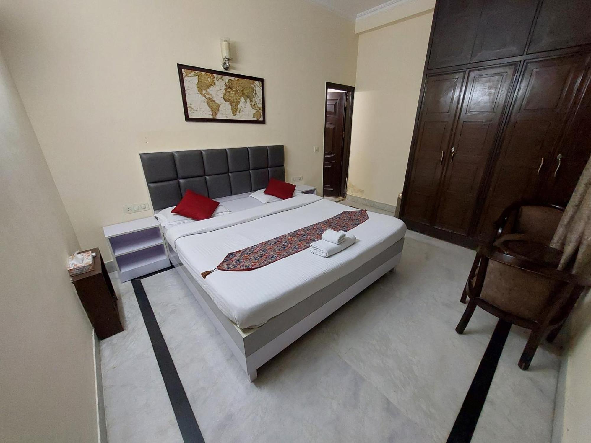 Mandakini Villa Нью-Дели Экстерьер фото